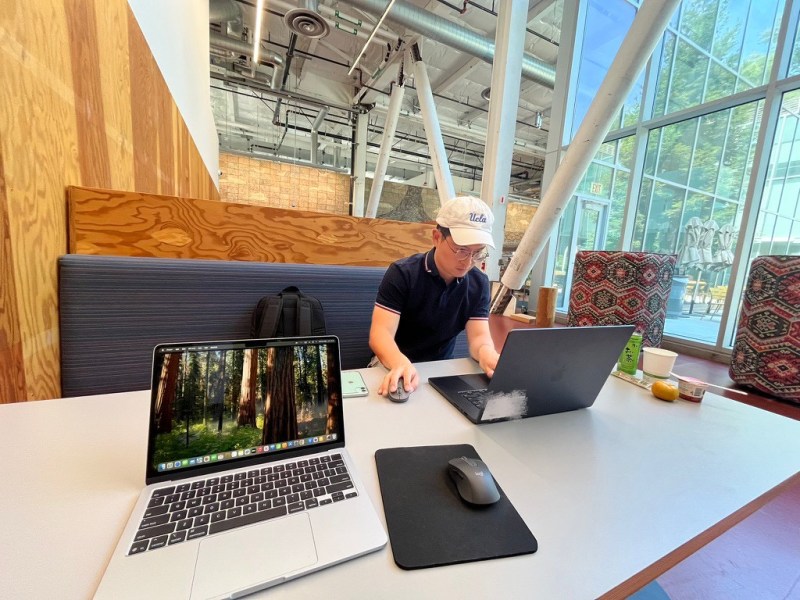 矽谷Meta/Facebook 虛擬實境(VR)工程實習分享 (二)：機器學習 ×&nbsp;光學工程